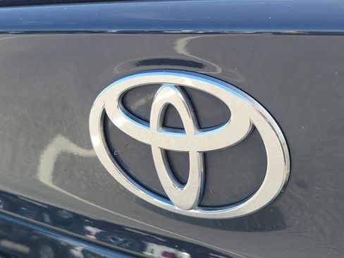 Used 2025 Toyota Camry SE w/ Multimedia Upgrade Package FWD image 8