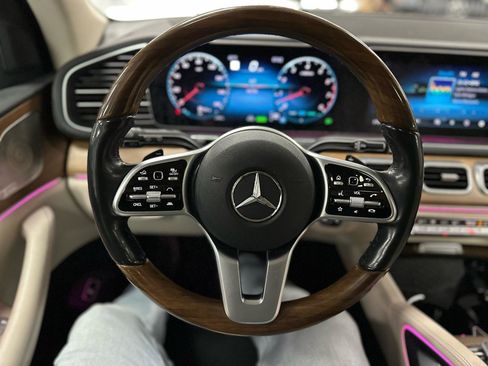 Used 2022 Mercedes-Benz GLS 450 4MATIC image 20