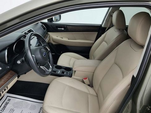 Used 2018 Subaru Outback 2.5i Limited AWD/4WD image 13