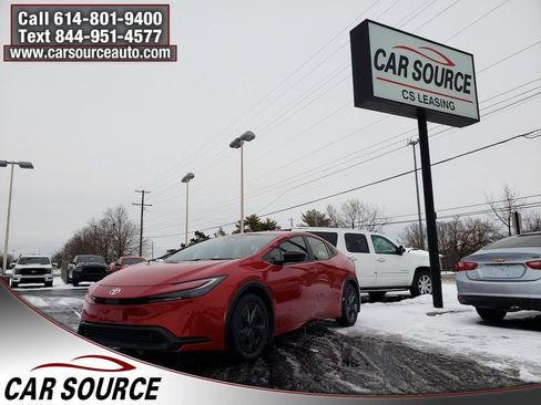 Used 2026 Toyota Prius LE image 1
