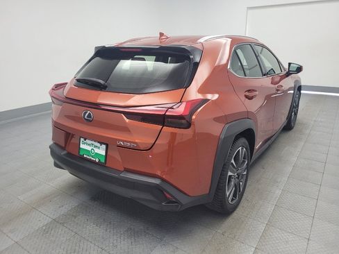Used 2019 Lexus UX 250h w/ Premium Package image 9