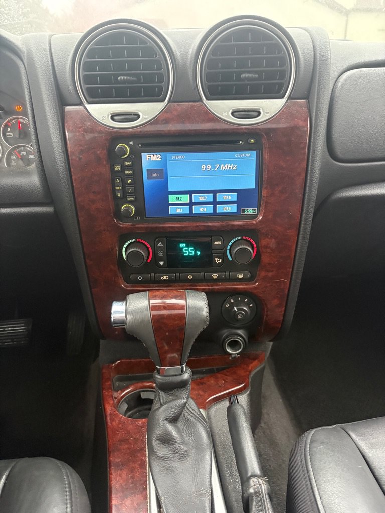 Used 2008 GMC Envoy Denali AWD/4WD image 15