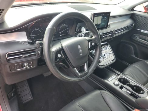 Certified 2022 Lincoln Corsair AWD w/ Premium Package image 13