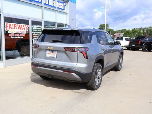 New 2026 Chevrolet Equinox LT AWD/4WD image 3