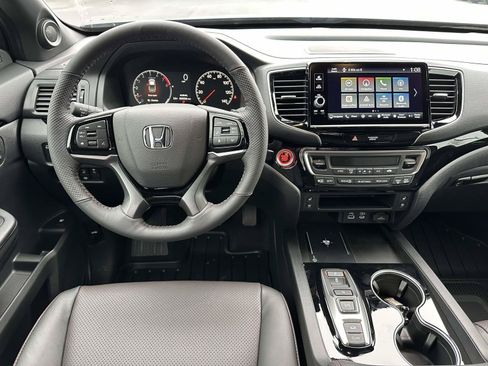 New 2026 Honda Ridgeline Black Edition image 10