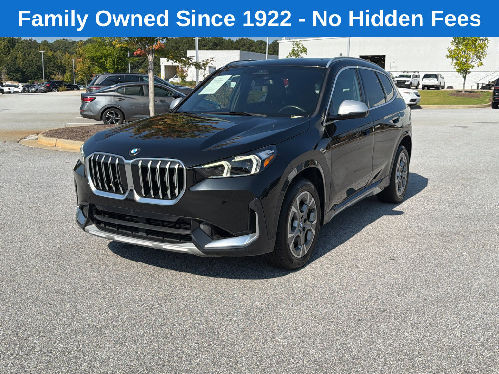 Used 2023 BMW X1 xDrive28i w/ Convenience Package AWD/4WD image 3