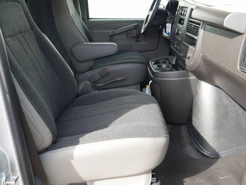 New 2025 Chevrolet Express 2500 w/ Enhanced Convenience Package RWD image 17
