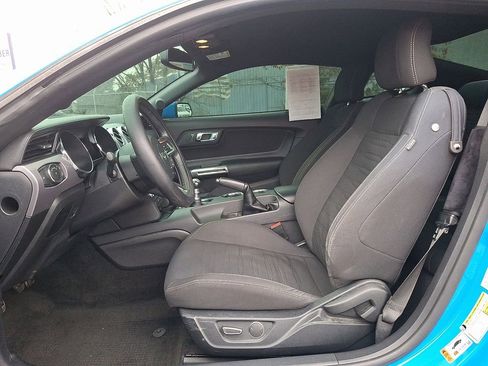 Used 2017 Ford Mustang GT image 15