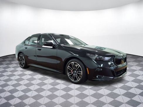 New 2026 BMW 540i xDrive 540i xDrive w/ M Sport Package image 6