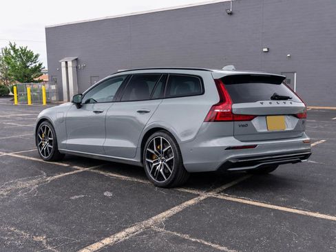 Used 2023 Volvo V60 T8 Polestar AWD/4WD image 6