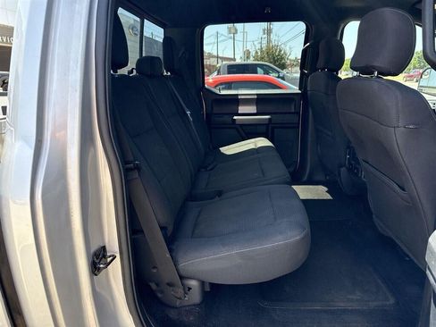Used 2017 Ford F150 XLT w/ Equipment Group 302A Luxury AWD/4WD image 7