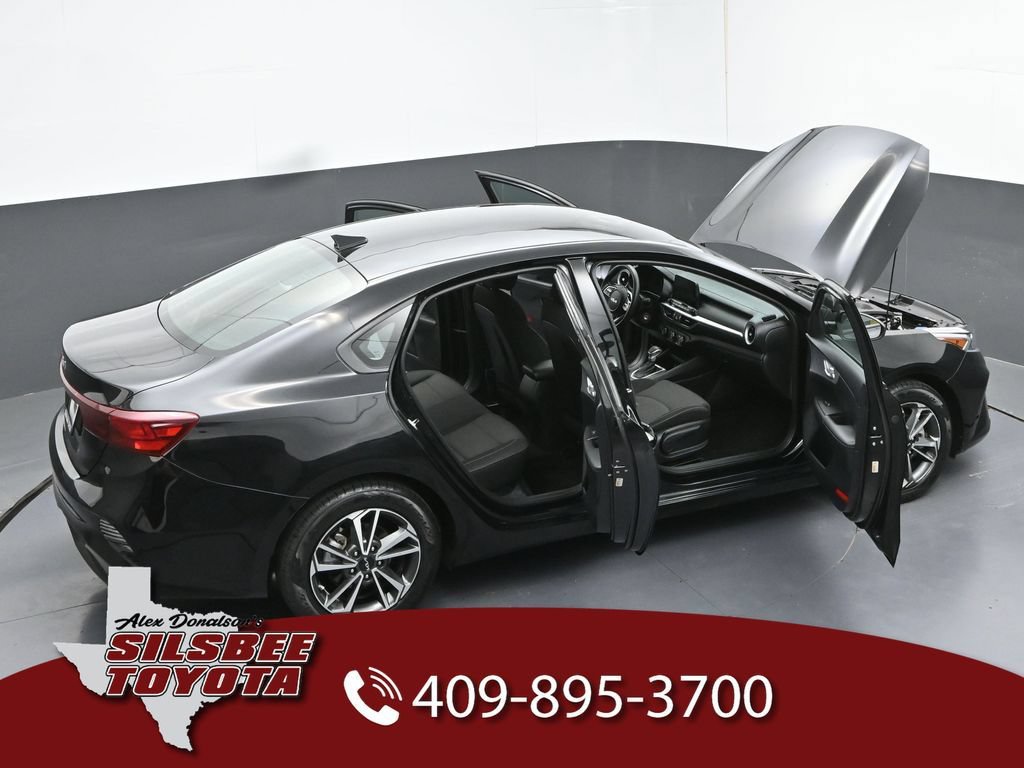 Used 2024 Kia Forte LXS FWD image 29