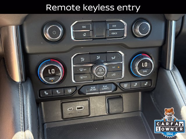Used 2024 Chevrolet Suburban Premier RWD image 19