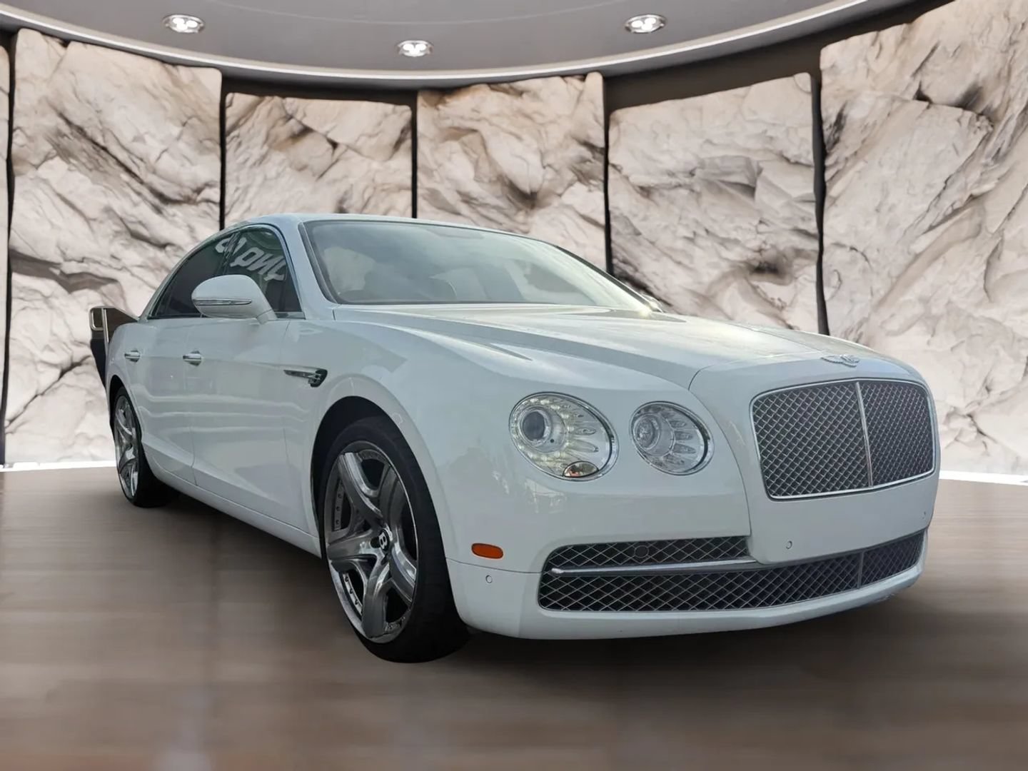 Used 2014 Bentley Flying Spur W12 AWD/4WD image 2