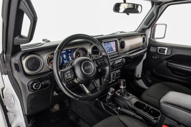 Used 2021 Jeep Wrangler Unlimited Sport AWD/4WD image 16