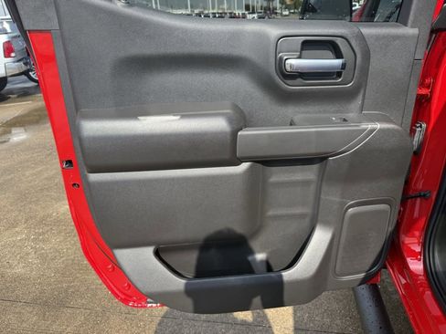 New 2026 Chevrolet Silverado 1500 Custom Trail Boss w/ LPO, Dark Essentials Package image 33