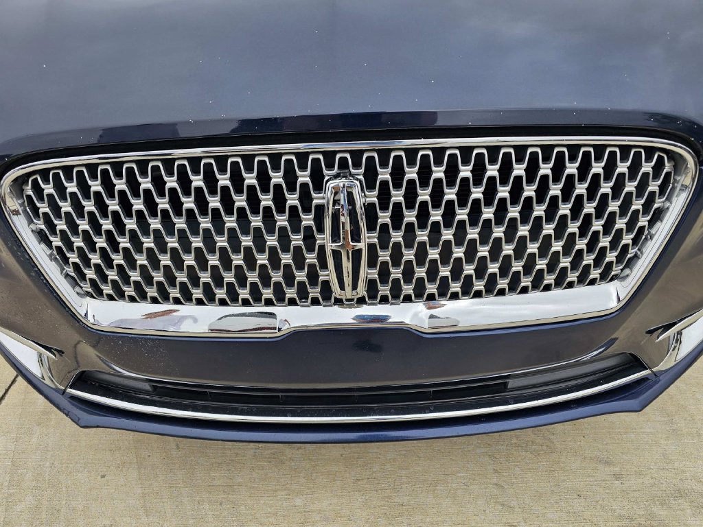 Used 2017 Lincoln MKZ Reserve w/ Climate Package FWD image 6