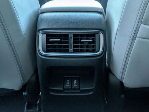 Used 2022 Honda CR-V Touring image 30