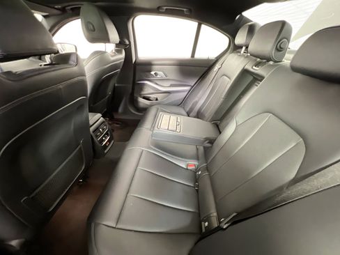 Used 2022 BMW 330e xDrive w/ Premium Package image 25