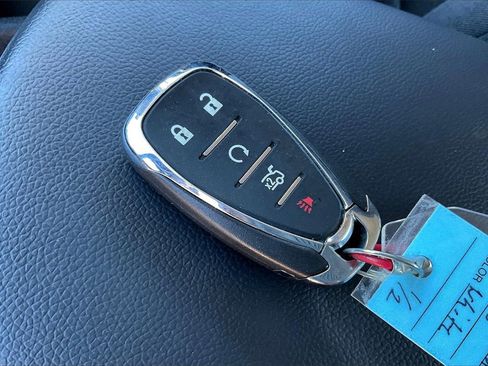 Used 2025 Chevrolet Malibu RS image 11