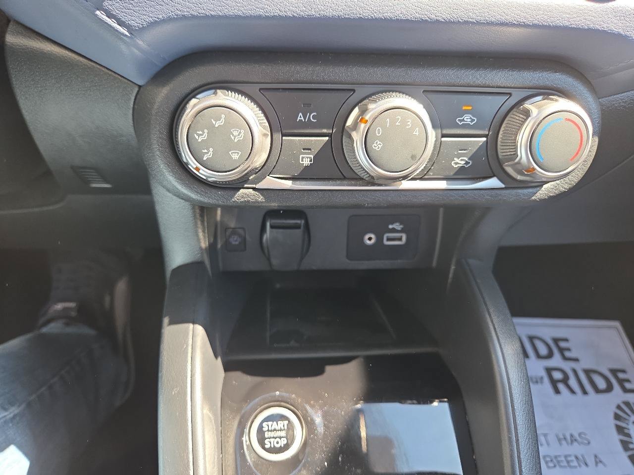 Used 2024 Nissan Versa SV FWD image 14