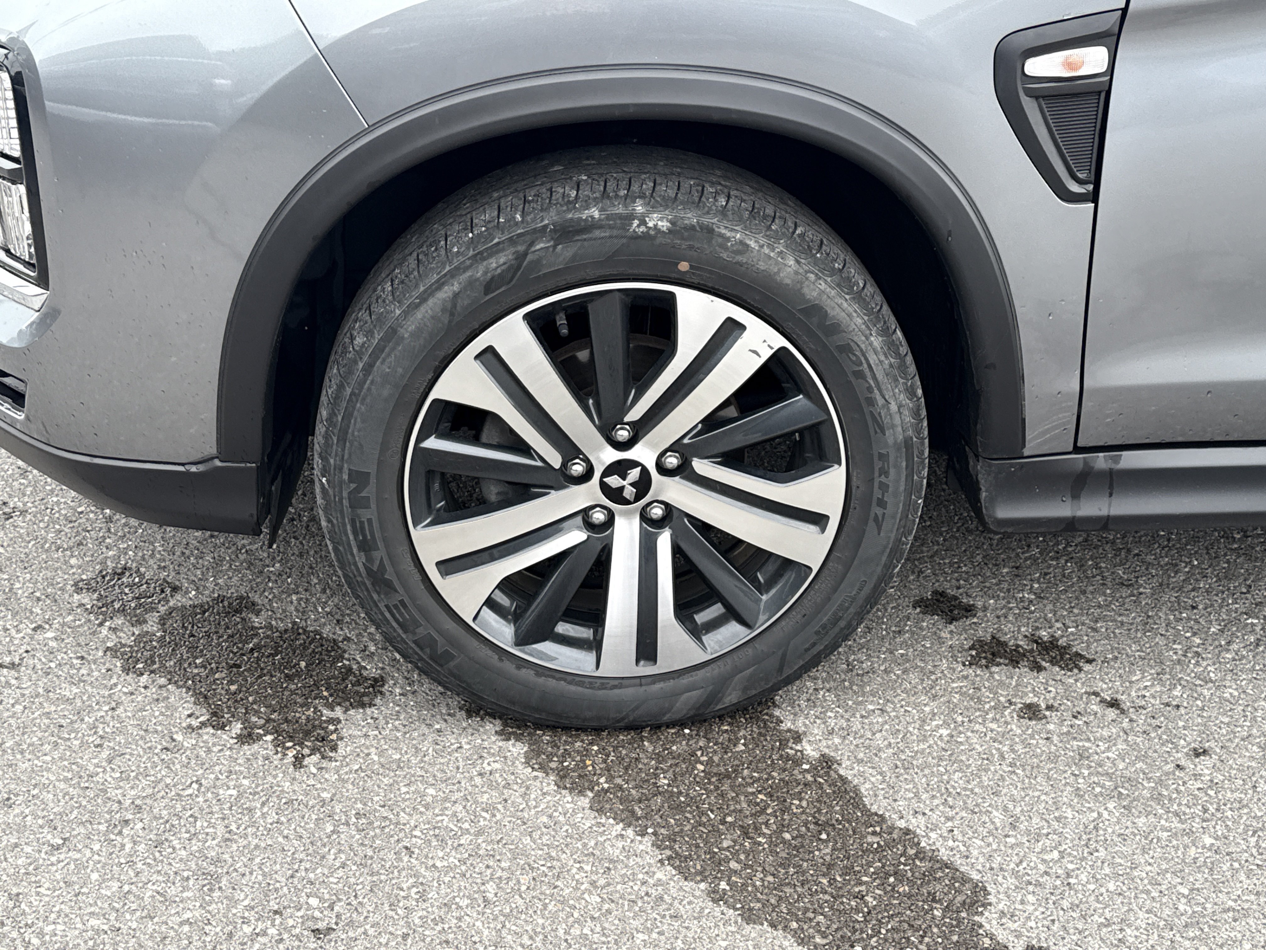 Used 2024 Mitsubishi Outlander Sport ES AWD/4WD image 10