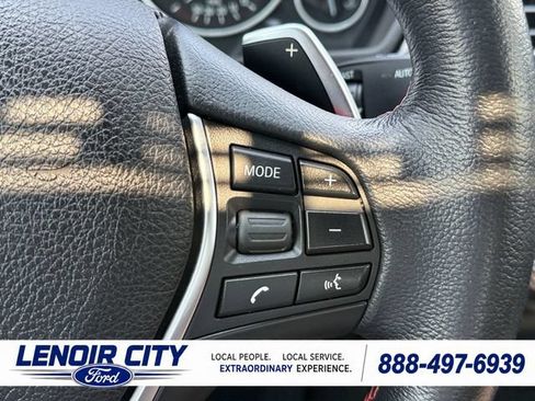 Used 2018 BMW 330i Sedan w/ Convenience Package RWD image 21