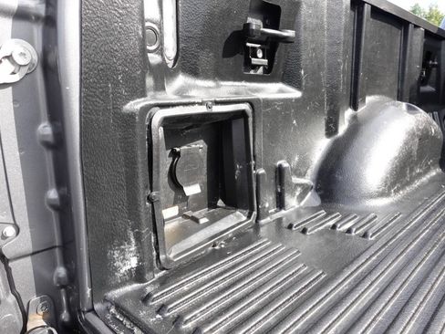 Used 2022 Ford F150 XLT w/ Equipment Group 302A High image 28