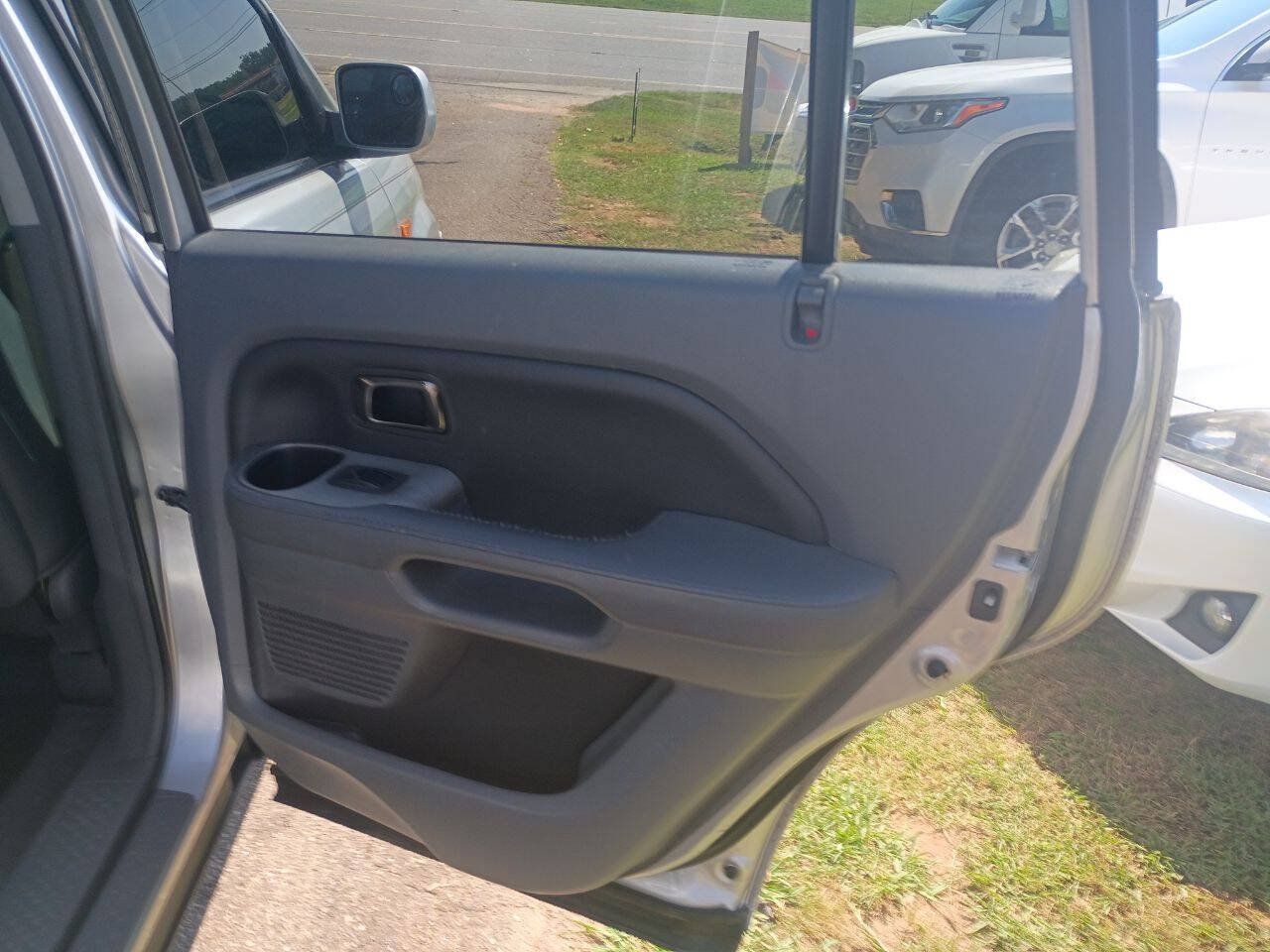 Used 2006 Honda Pilot EX-L image 15
