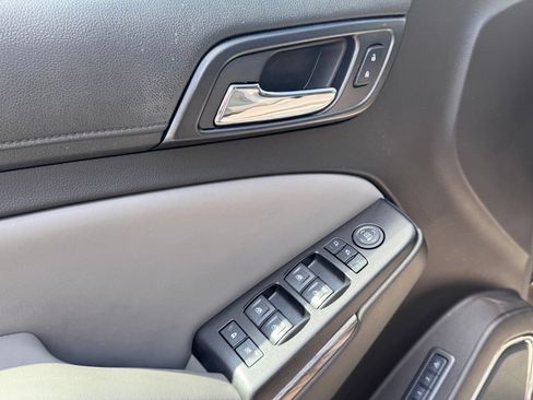 Used 2016 Chevrolet Tahoe LT AWD/4WD image 9