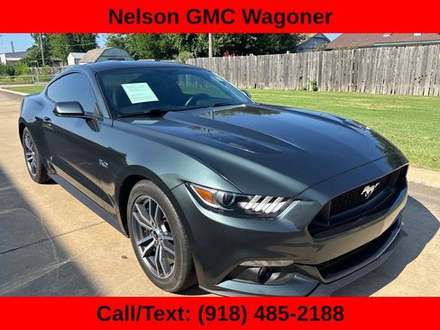 Used 2015 Ford Mustang GT Premium w/ Equipment Group 401A RWD image 3
