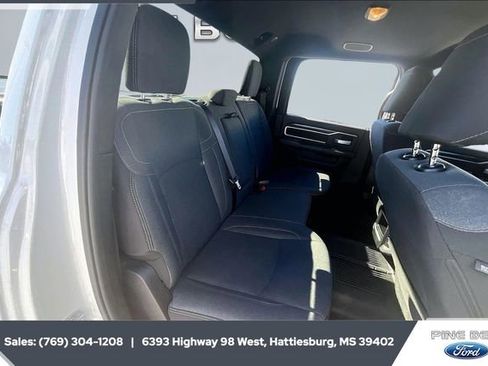 Used 2024 RAM 3500 Big Horn w/ Sport Appearance Package image 21