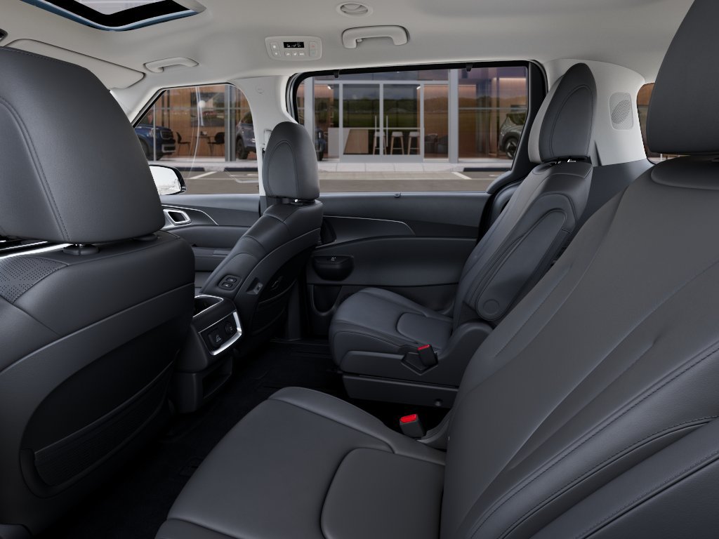 New 2027 Kia Carnival SX w/ Dark Edition Package FWD image 18