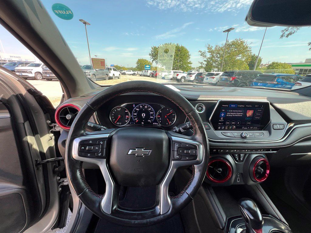 Used 2021 Chevrolet Blazer RS AWD/4WD image 39
