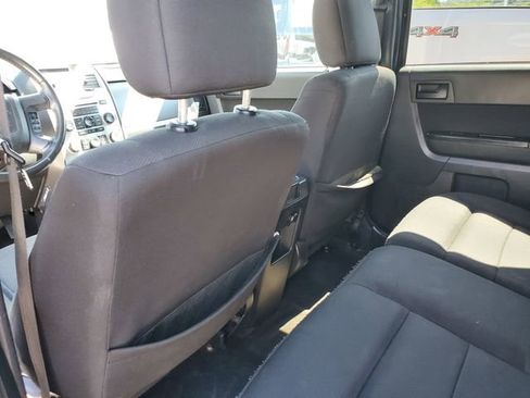 Used 2010 Ford Escape XLT FWD image 26
