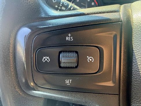 Used 2019 Chevrolet Silverado 1500 Custom Trail Boss AWD/4WD image 23