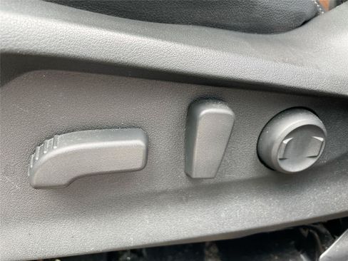 Used 2023 Subaru Forester Touring AWD/4WD image 13