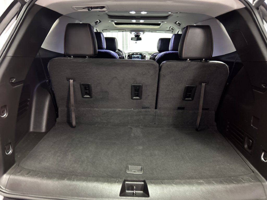 Used 2019 Chevrolet Traverse Premier w/ Redline Edition AWD/4WD image 26