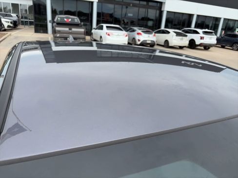 Used 2018 Honda CR-V LX image 14