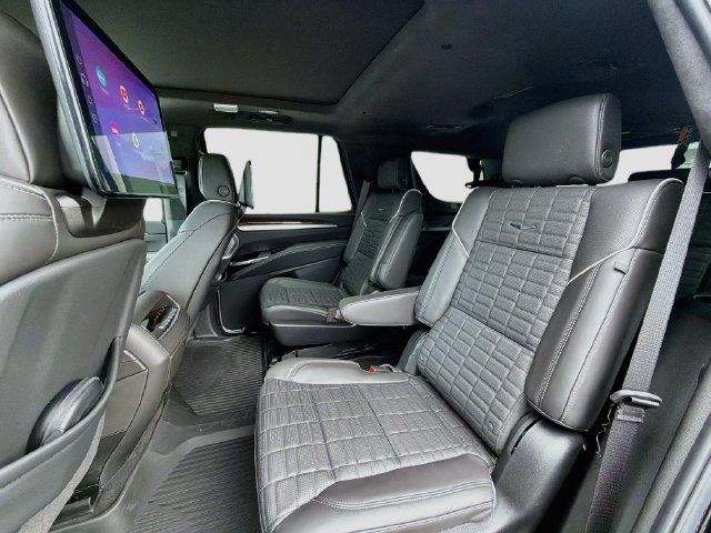 Used 2026 Cadillac Escalade Platinum Sport AWD/4WD image 23