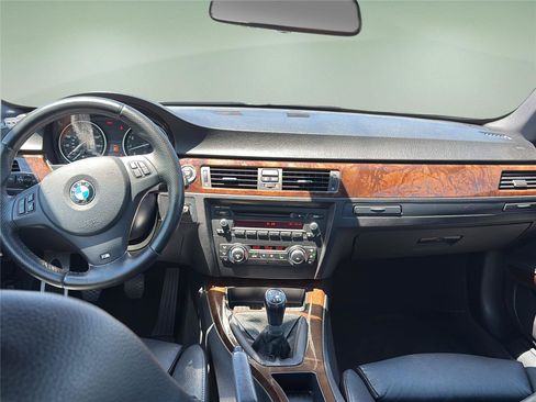 Used 2012 BMW 335i Coupe RWD image 9