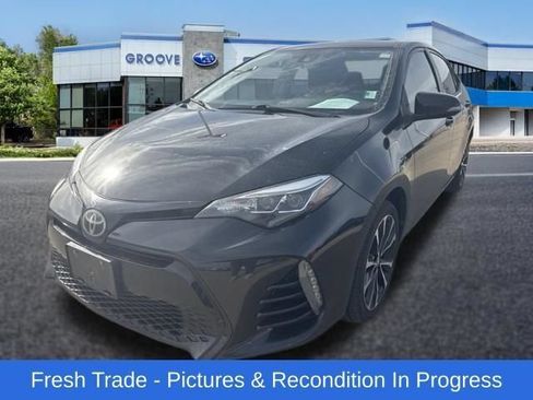 Used 2017 Toyota Corolla SE w/ Carpet Mat Package (TMS) FWD image 1