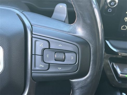 Used 2022 GMC Sierra 1500 AT4 w/ Technology Package image 10