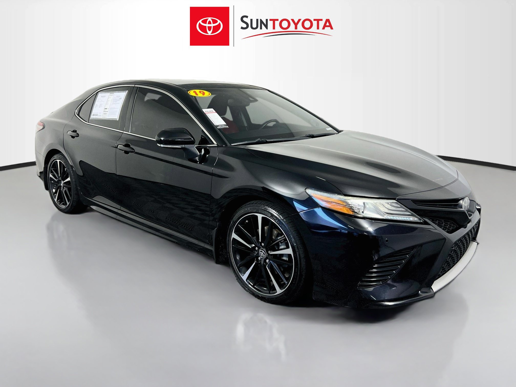 Used 2019 Toyota Camry XSE w/ Driver Assist Package FWD image 1