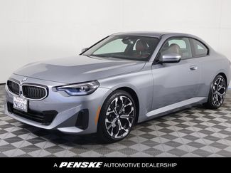 Used 2025 BMW 230i Coupe w/ Convenience Package RWD video 1