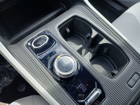 New 2026 Jeep Cherokee Limited AWD/4WD image 25