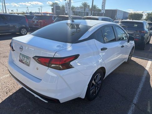 Used 2024 Nissan Versa S w/ S Plus Package image 11