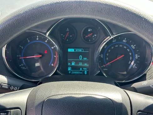 Used 2015 Chevrolet Cruze LT FWD image 7
