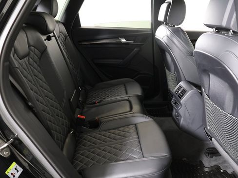 Used 2023 Audi SQ5 Premium Plus w/ Premium Plus Package image 38