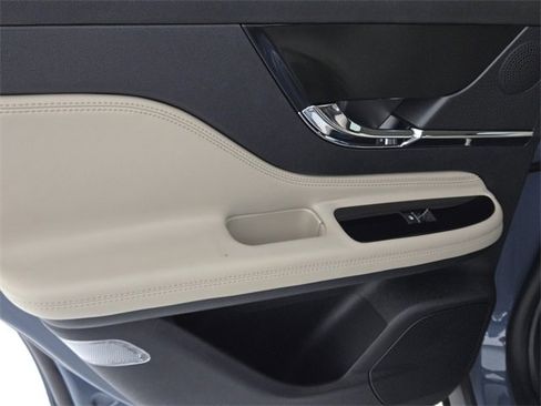 New 2026 Lincoln Corsair Grand Touring w/ Jet Appearance Package image 21